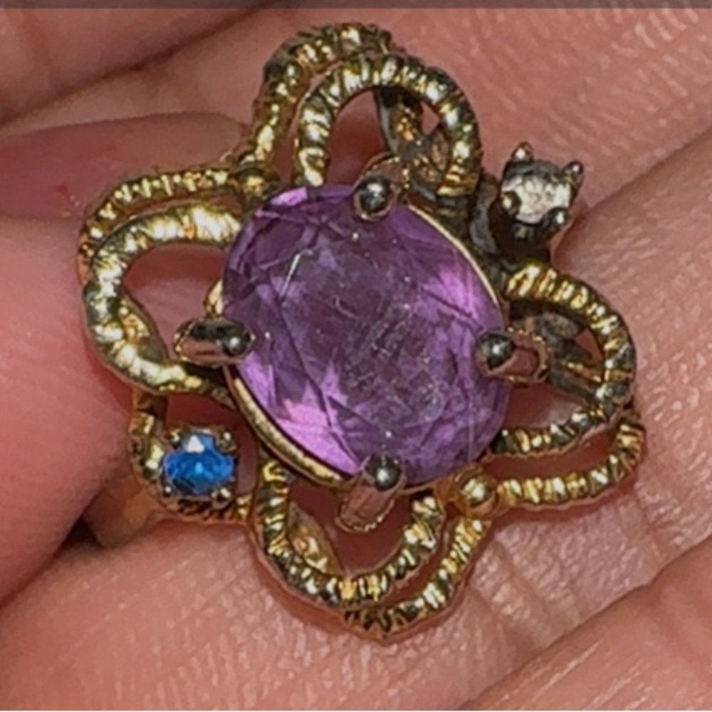 Elegant Purple and Gold Women's Ring